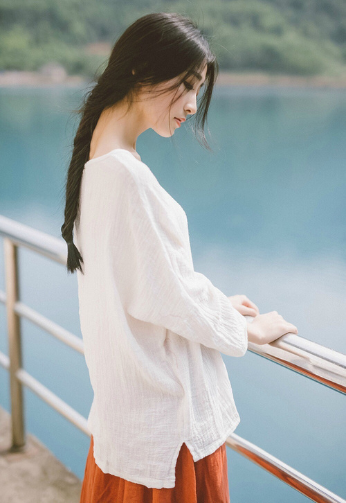 ayx-逆境中的“中坚力量”：伤愈归来的队伍支柱，逆境中的坚强苦难中的力量