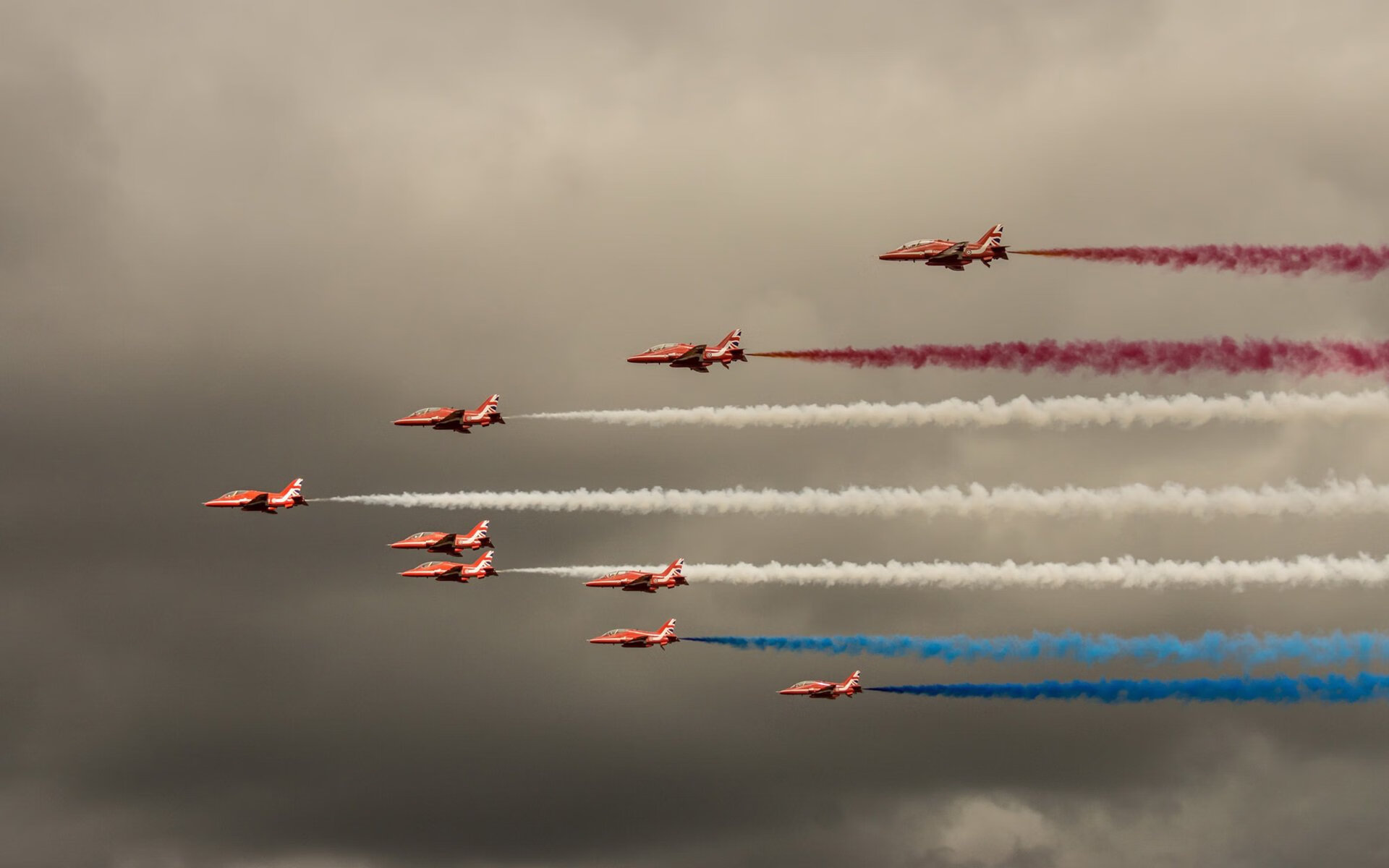 爱游戏智能平台-中国篮球职业联赛赛事媒体传播策略及粉丝文化培养，篮球新媒体