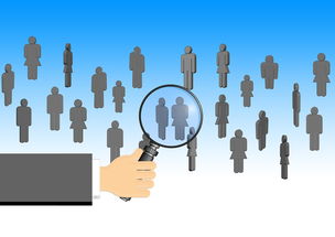 爱游戏线上-中国篮球教练员战术执行力提升研究，篮球教练技能展示